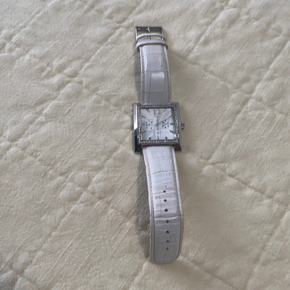 Guess Watch
